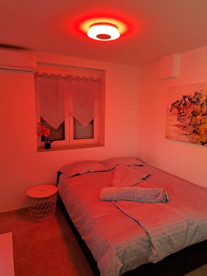 Near Beach Studio Kastela Dış mekan fotoğraf