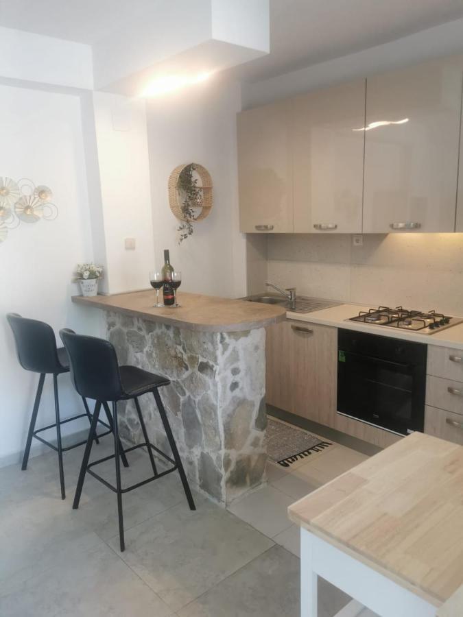 Near Beach Studio Kastela Dış mekan fotoğraf